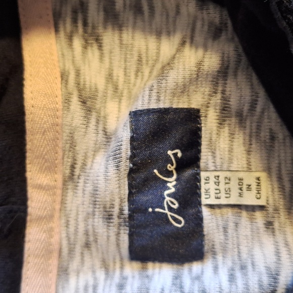 #154 Joules hooded sweater size medium - Picture 3 of 6